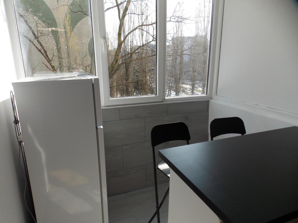 Garsoniera Moderna Appartement Boekarest Buitenkant foto