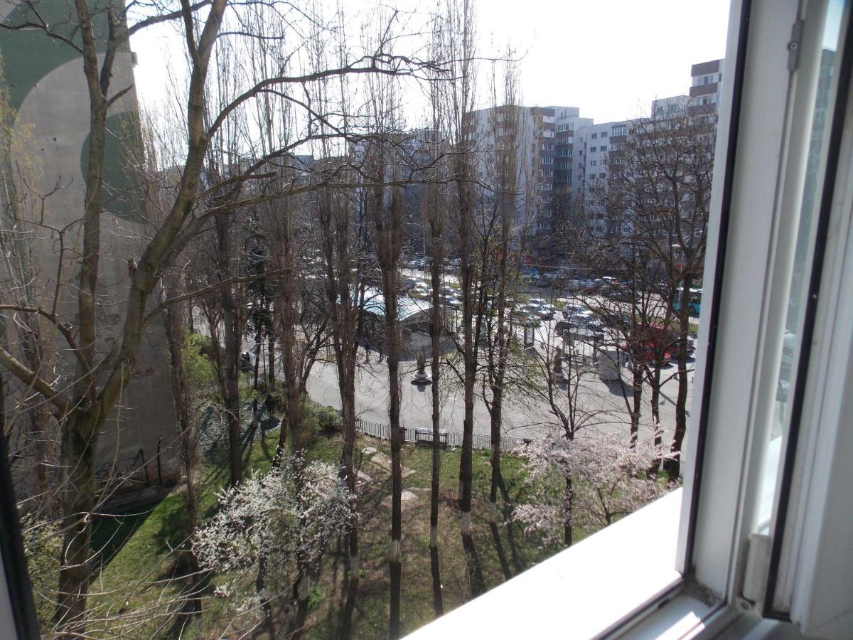 Garsoniera Moderna Appartement Boekarest Buitenkant foto