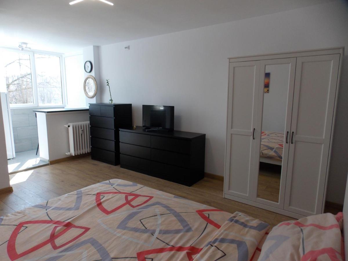 Garsoniera Moderna Appartement Boekarest Buitenkant foto