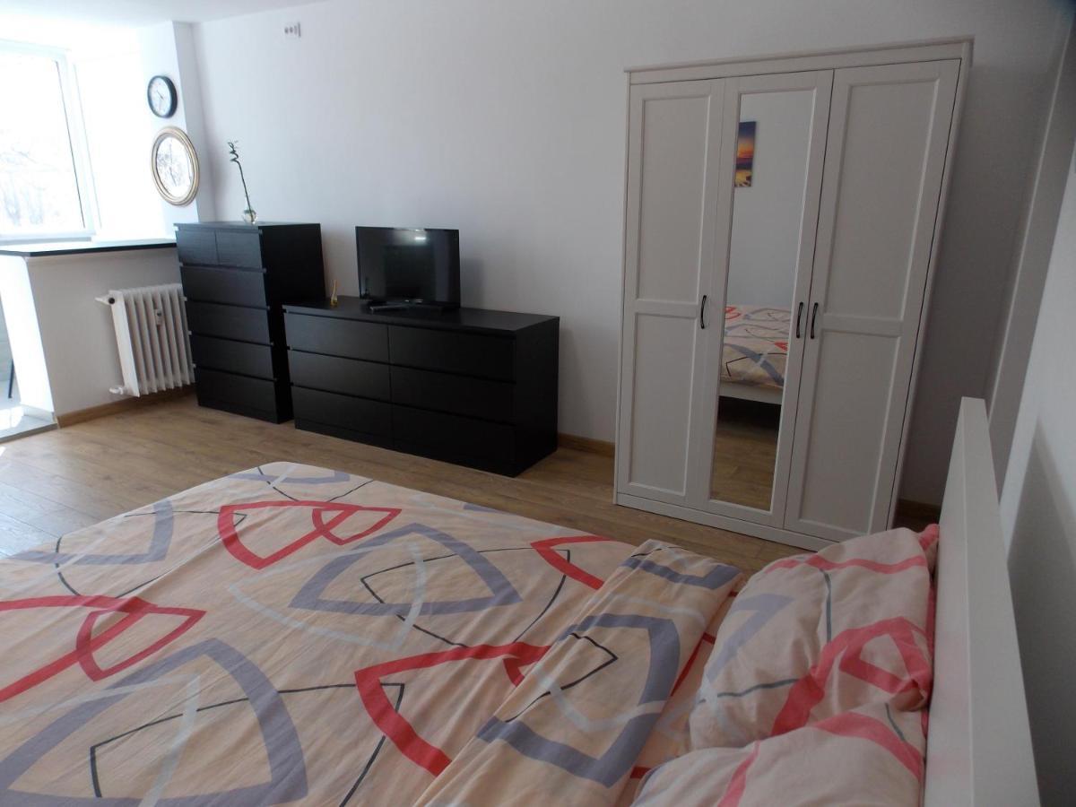 Garsoniera Moderna Appartement Boekarest Buitenkant foto